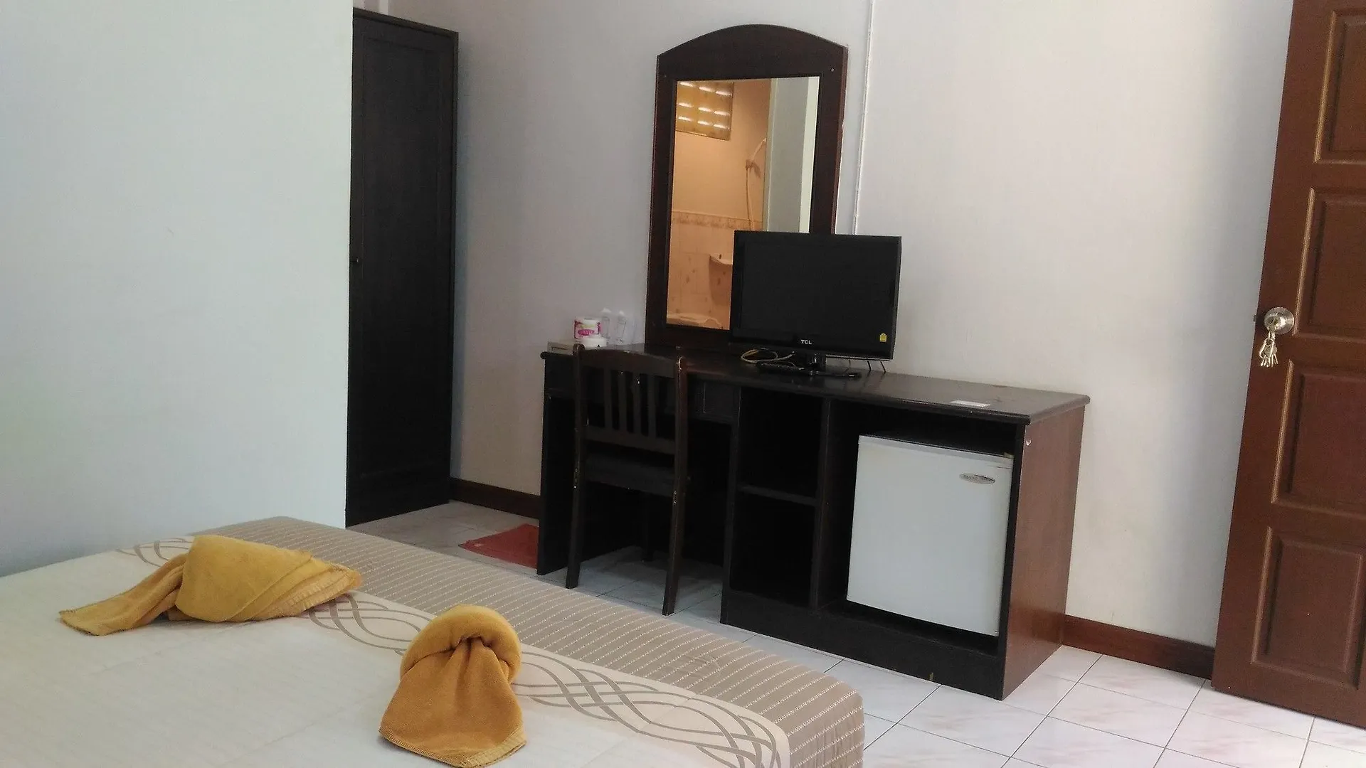 Baahra Bungalows Ko Lanta Otel