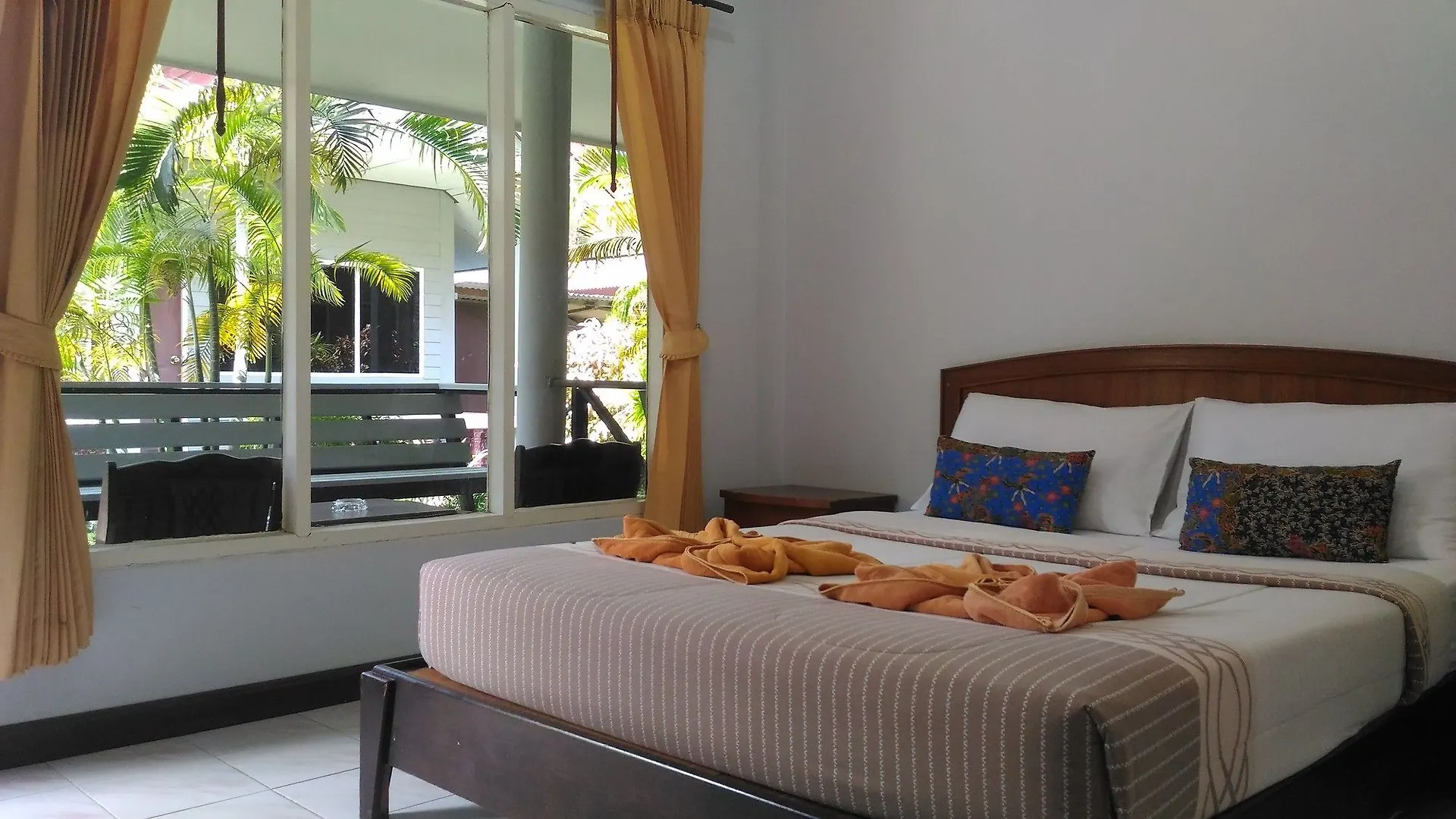 Baahra Bungalows Ko Lanta