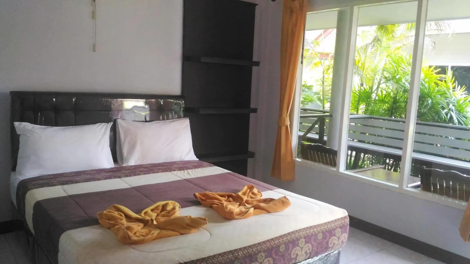 Baahra Bungalows 코란타 호텔